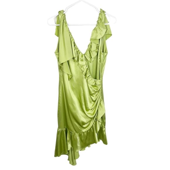 NEW Cinq à Sept Petunya Silk Ruffle Dress in Prickly Pear Lime Green Size 6 - Picture 3 of 14